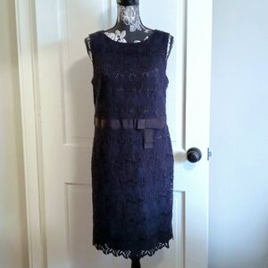 🆕️ 💙2010 Talbots💙 - Navy Floral Lace Sleeveless Cocktail Dress w/Bow